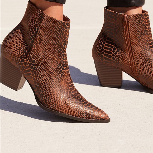 Coconuts by Matisse Shoes - Matisse Free People Going West snakeskin Bootie
